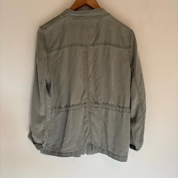 LOFT Green Lightweight Utility Jacket - size medium - Picture 4 of 10
